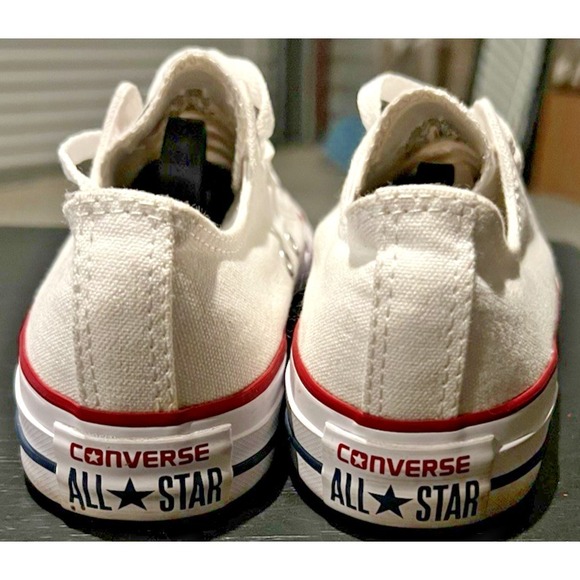 Converse Chuck Taylor All Star Low Top Sneakers White/Red Trim Men's 4/Women's 6 - Picture 4 of 11